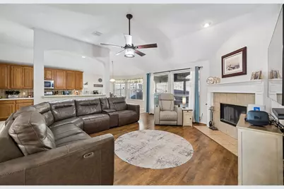 320 Carissa, Mesquite, TX 75150 - Photo 4