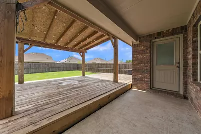 9106 Fall Creek Court, Arlington, TX 76002 - Photo 32
