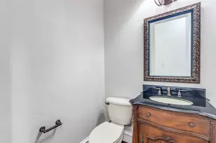 7912 Bishop Rd, Plano, TX 75024 - Photo 26