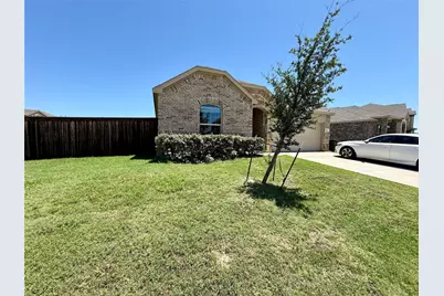 1601 Lake Grove Drive, Little Elm, TX 75068 - Photo 2