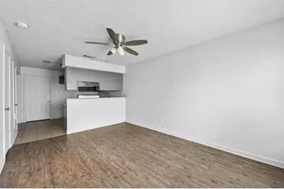 4921 Miller Avenue, Fort Worth, TX 76119 - Photo 4