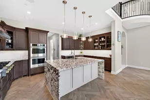 689 Dancing Water Dr, Frisco, TX 75036 - Photo 10