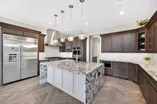 689 Dancing Water Dr, Frisco, TX 75036 - Photo 10