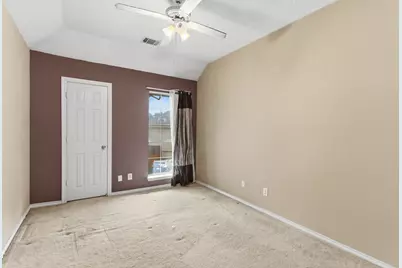 1701 Creekway Drive, Lewisville, TX 75067 - Photo 24