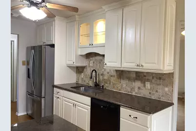 2841 Southridge Drive, Grapevine, TX 76051 - Photo 8