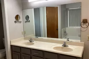 2841 Southridge Dr, Grapevine, TX 76051 - Photo 18