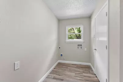 426 Brook Hollow Circle, DeSoto, TX 75115 - Photo 14