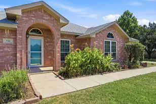 731 Hill Meadow Dr, Midlothian, TX 76065 - Photo 2