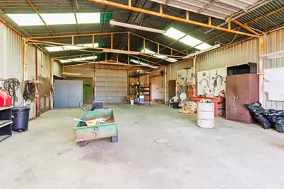 8752 Fm 1749, Sunset, TX 76270 - Photo 18