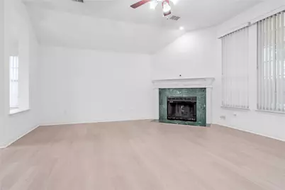 6849 Shoreway Drive, Grand Prairie, TX 75054 - Photo 10