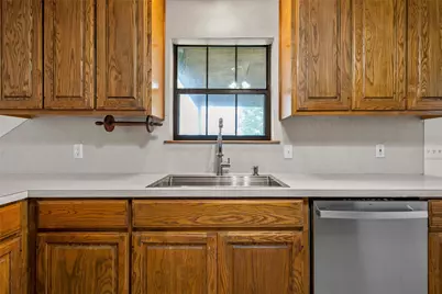 188 N Baese Road, West, TX 76691 - Photo 10
