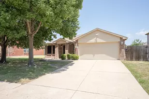 4642 Elm Point Dr, Balch Springs, TX 75180 - Photo 1
