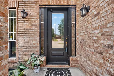 5508 Brazoria Drive, Grand Prairie, TX 75052 - Photo 4