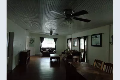 301 S 4th Street, Grandview, TX 76050 - Photo 10