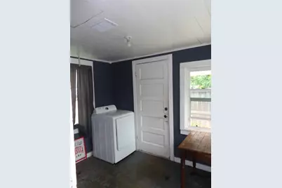 301 S 4th Street, Grandview, TX 76050 - Photo 12