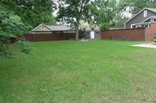 301 S 4th St, Grandview, TX 76050 - Photo 16