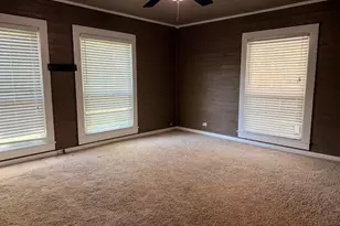 301 S 4th St, Grandview, TX 76050 - Photo 8