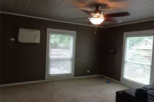 301 S 4th St, Grandview, TX 76050 - Photo 6