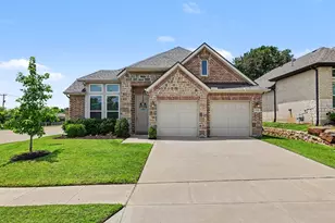 9320 Western Ridge Trl, North Richland Hills, TX 76182 - Photo 2
