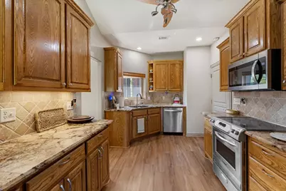 211 N Beverly Drive, Malakoff, TX 75148 - Photo 18