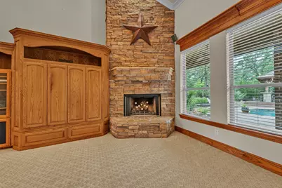 140 Eagles Peak Lane, Double Oak, TX 75077 - Photo 6