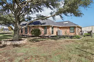 261 Meadowpark, McLendon Chisholm, TX 75032 - Photo 4