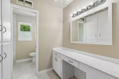 4812 Hollowbrook Road, Fort Worth, TX 76103 - Photo 22