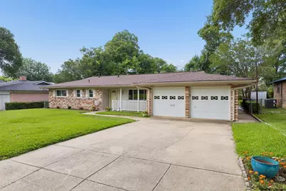 4812 Hollowbrook Road, Fort Worth, TX 76103 - Photo 2