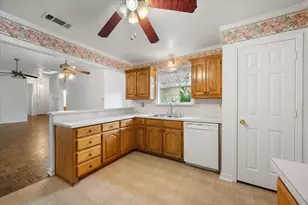 1209 W 3rd Ave, Corsicana, TX 75110 - Photo 20