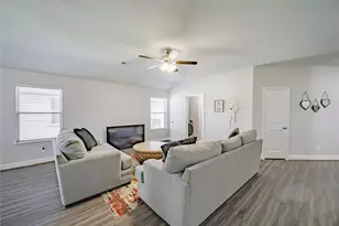 1418 Brindle Dr, Greenville, TX 75402 - Photo 4