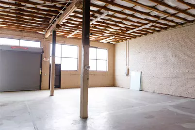 3004 Commerce Street, Dallas, TX 75226 - Photo 2