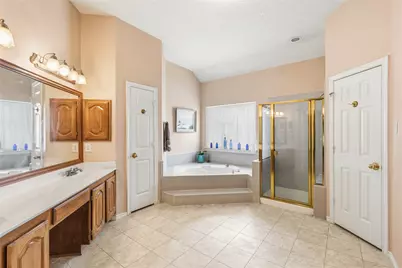 7604 Oak Knoll Drive, North Richland Hills, TX 76182 - Photo 18