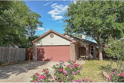 3112 Fairfield Drive, Grand Prairie, TX 75052 - Photo 1