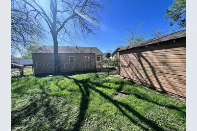 2509 Spiller Street, Fort Worth, TX 76105 - Photo 14