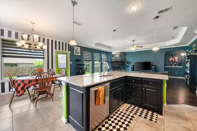 2919 Ladoga Drive, Grand Prairie, TX 75054 - Photo 8