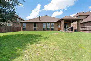 2919 Ladoga Dr, Grand Prairie, TX 75054 - Photo 26