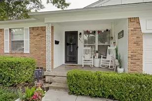 411 Lynn St, Richardson, TX 75080 - Photo 2