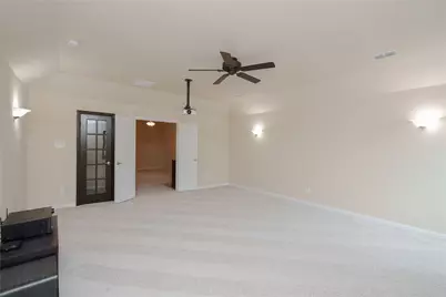 6928 Sarria, Grand Prairie, TX 75054 - Photo 32