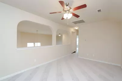 6928 Sarria, Grand Prairie, TX 75054 - Photo 30