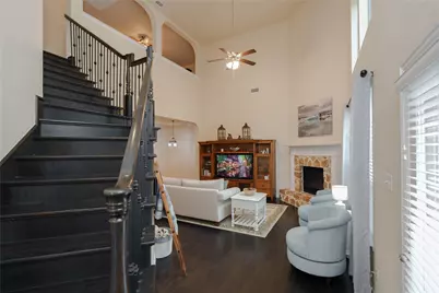 6928 Sarria, Grand Prairie, TX 75054 - Photo 4