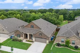 3712 Chapman Cir, Rowlett, TX 75089 - Photo 2