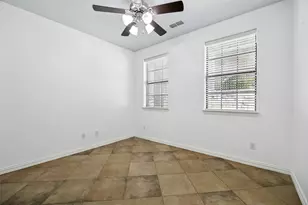 1503 Biltmore Ln, Irving, TX 75063 - Photo 12