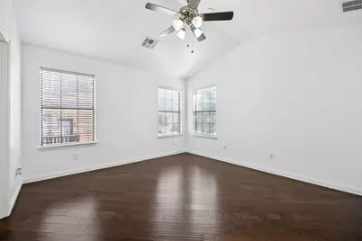 1503 Biltmore Lane, Irving, TX 75063 - Photo 22