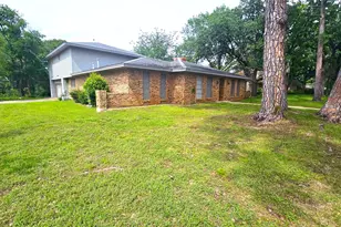 1908 Westridge St, Denton, TX 76205 - Photo 2