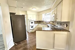1908 Westridge St, Denton, TX 76205 - Photo 12
