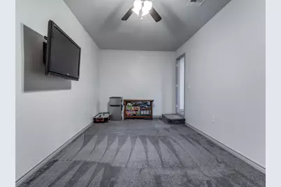 203 Pueblo Drive, Lake Kiowa, TX 76240 - Photo 28