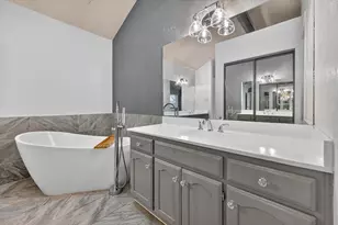 8209 Willow Glen Ct, Fort Worth, TX 76134 - Photo 12