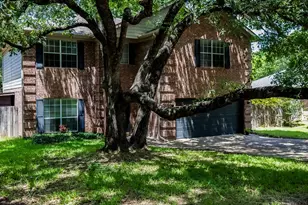 2137 Country Brook Dr, Weatherford, TX 76087 - Photo 1