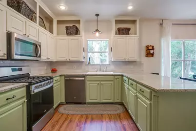 2137 Country Brook Drive, Weatherford, TX 76087 - Photo 8