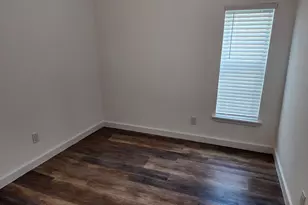 215 S Walker St, Mesquite, TX 75149 - Photo 16